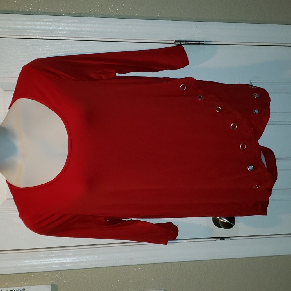 Casual Express Long Red Blouse with Grommets Size XL